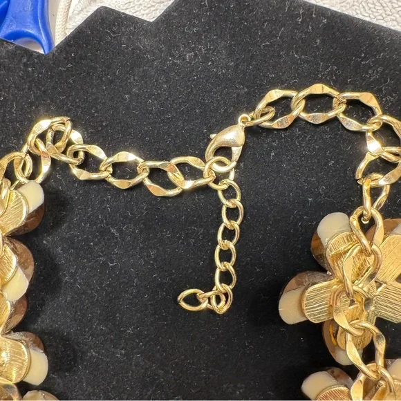 KJL Acrylic Floral Statement Necklace - Picture 5 of 11